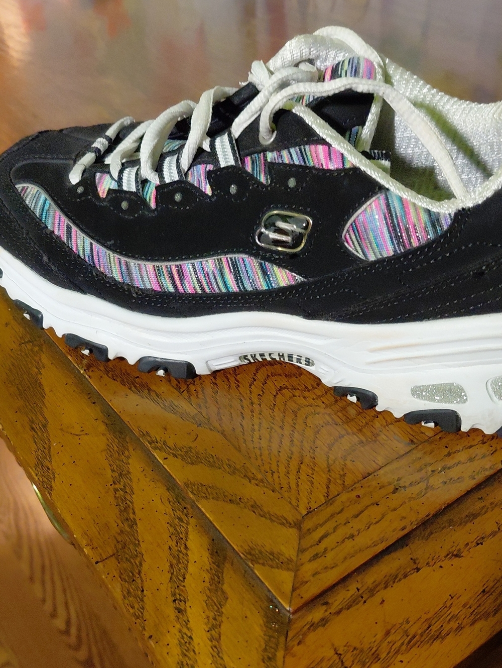 Skechers Women's Striped Sneakers in Black & White